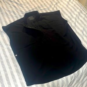 Figs top. Black. Size small.
